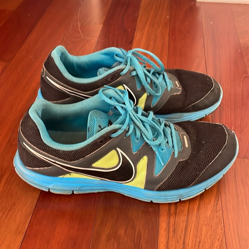 Nike Sneakers Size 12